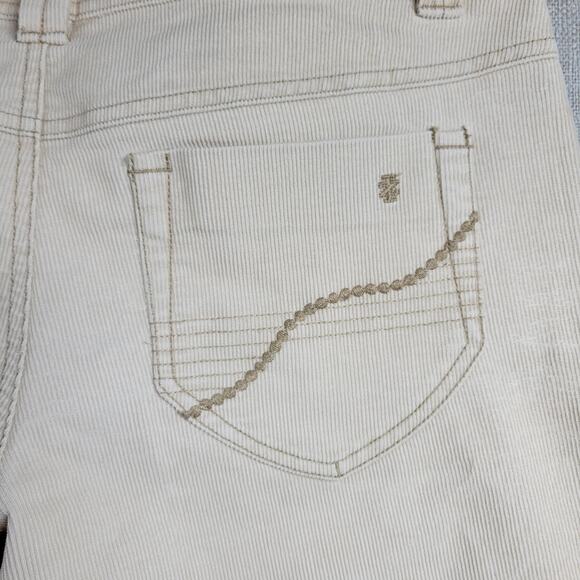 Izod Womens Corduroy Jeans Size 8 Beige Stretch Flare Leg Casual Work Pants‎ - Picture 2 of 10